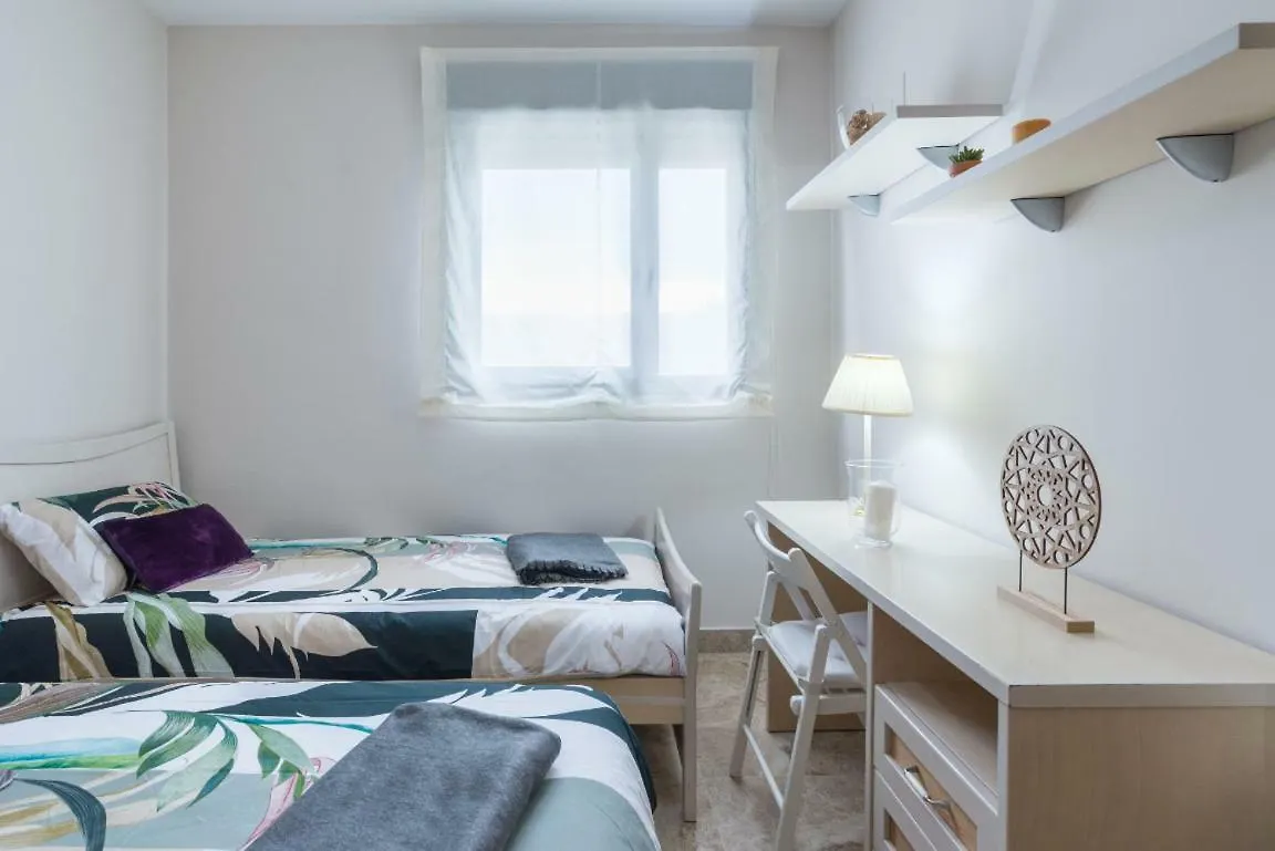 Buena Locacion Estacion Maria Zambrano Cerca De La Playa Y Centrico Apartment Malaga